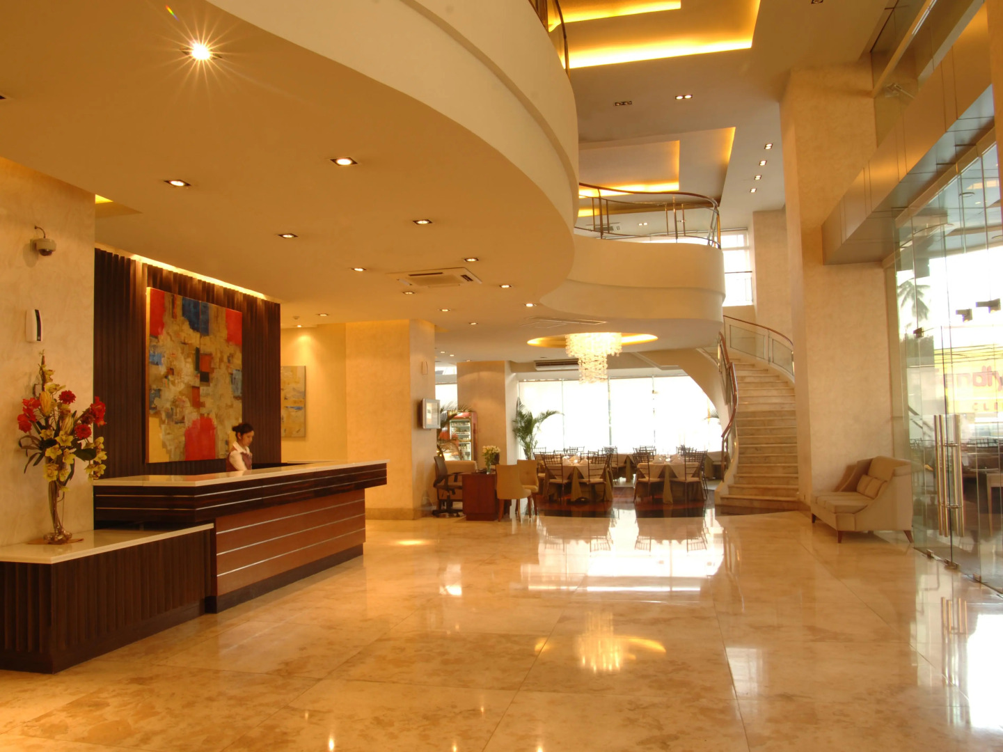 Lancaster Hotel by Central Flats