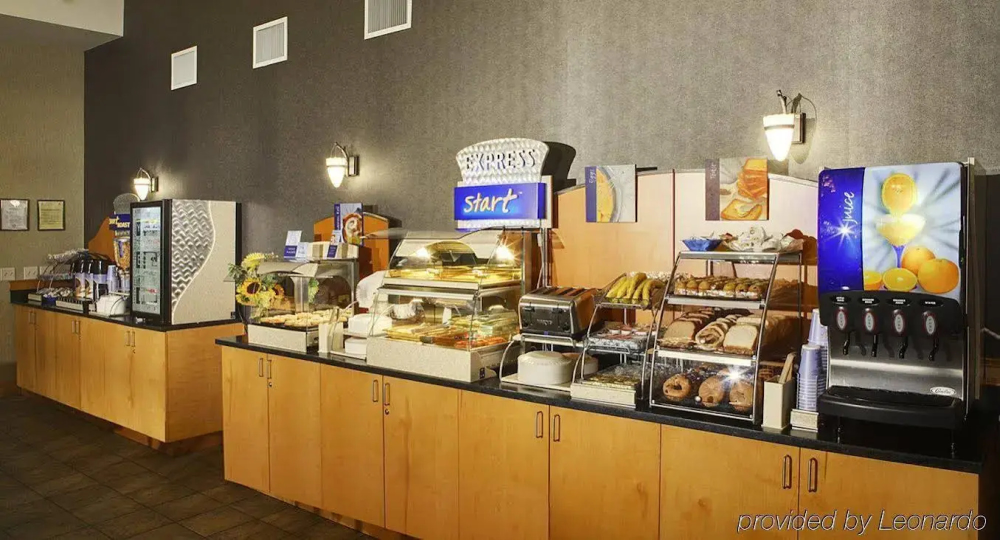 Holiday Inn Express SEWARD HARBOR