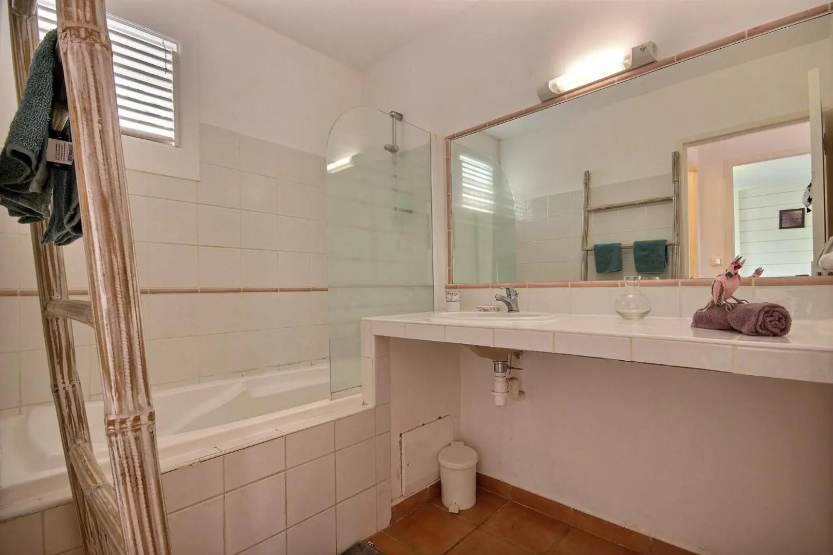 Villa Cattleya: 4ch, piscine et grande terrasse couverte