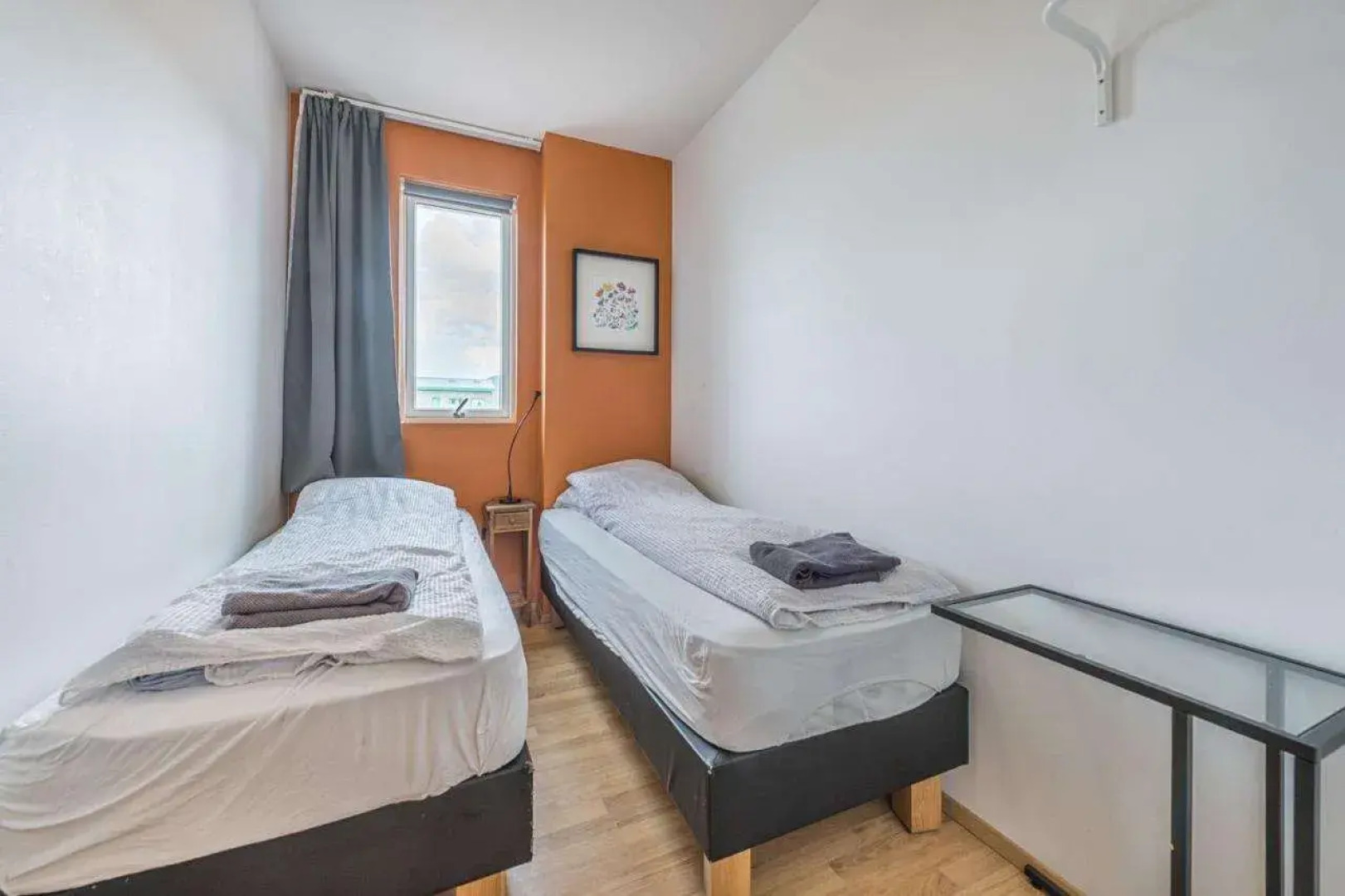 Stoð Guesthouse and apartments