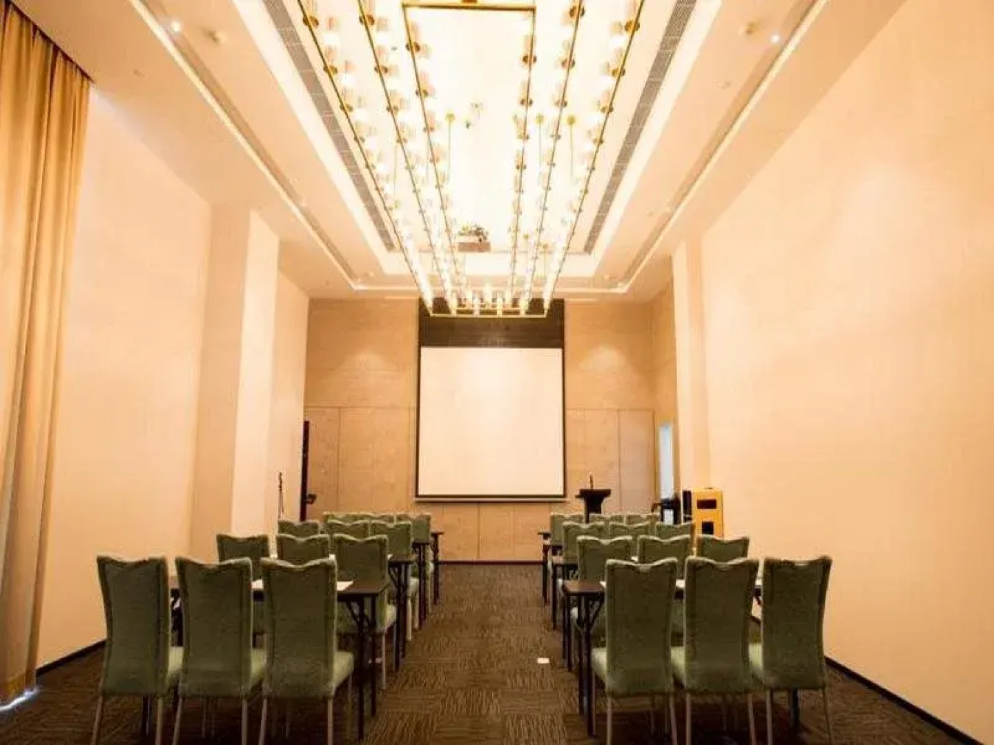 ibis Styles Huizhou Xunliao Bay