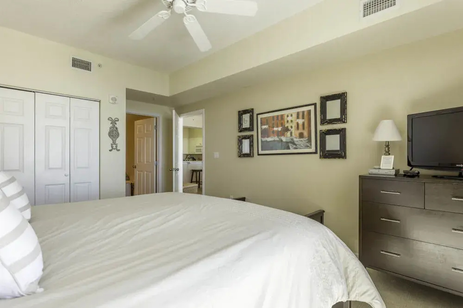 Windemere Condominiums