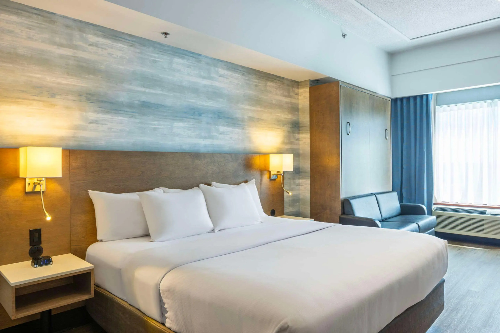 Quality Inn & Suites Levis