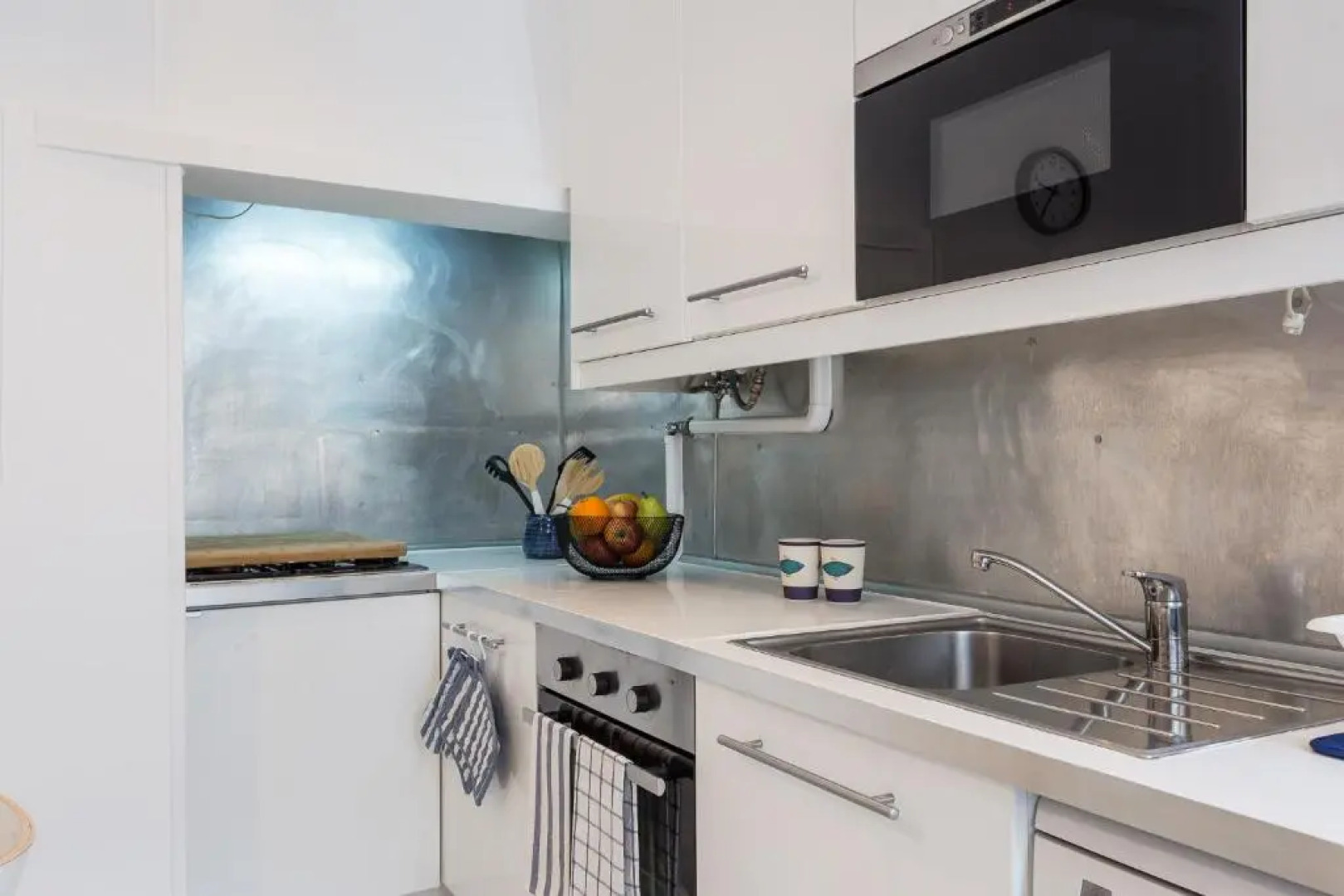 Three bedroom apartment in historical centre -Bairro Alto