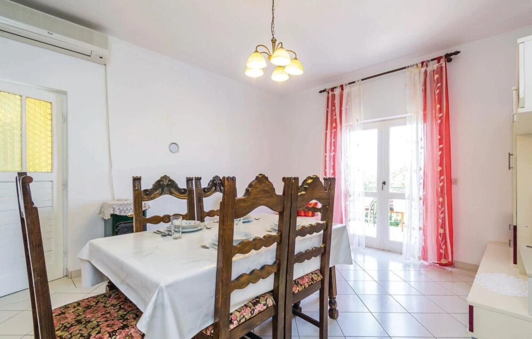 Beautiful Home in Baric Draga With 2 Bedrooms