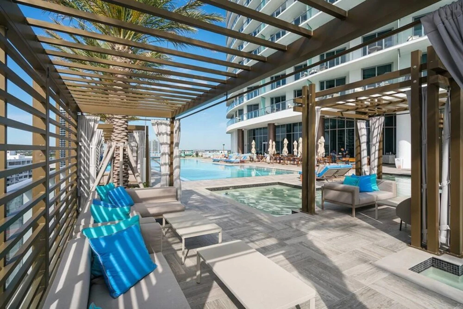 Hyde Resort Apartments by SV Rentals