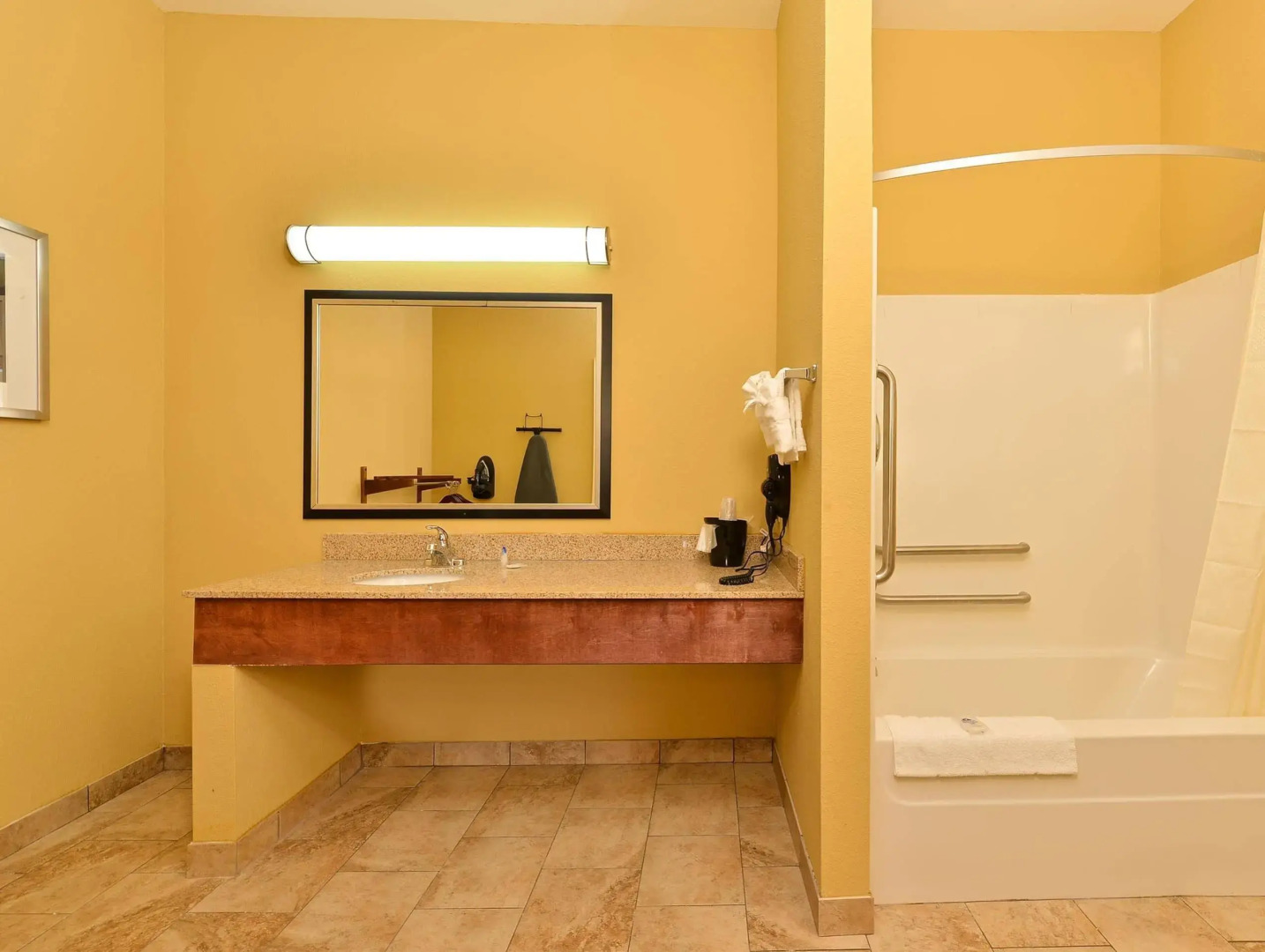 Americas Best Value Inn Tupelo