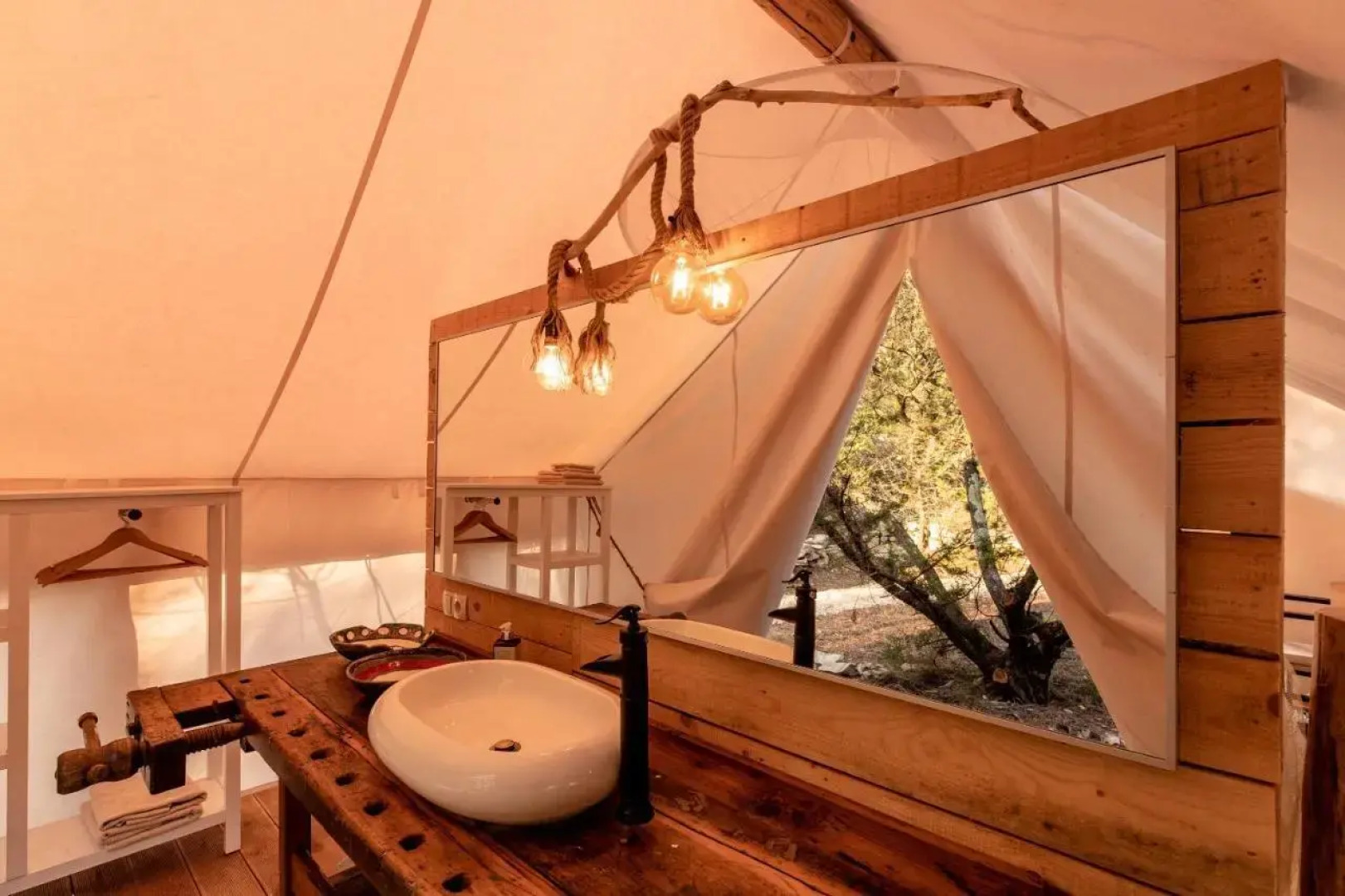 Plage Cachée - Glamping