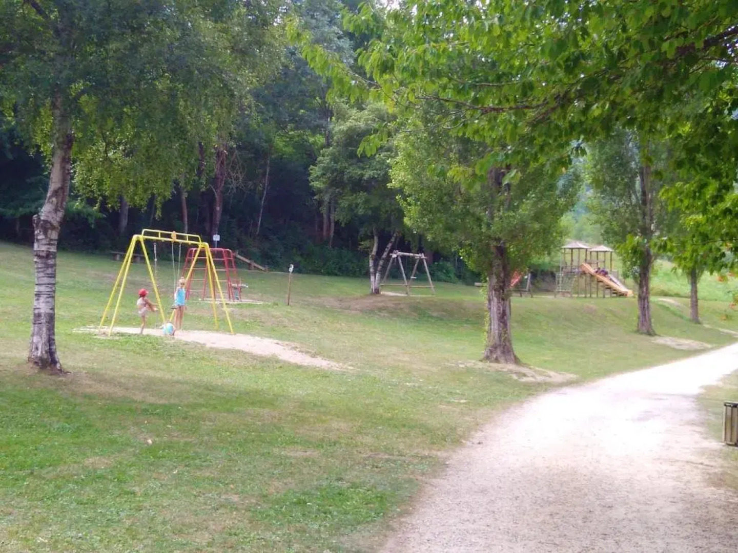 Apartment With 2 Bedrooms in Belcaire, With Wonderful Mountain View, T