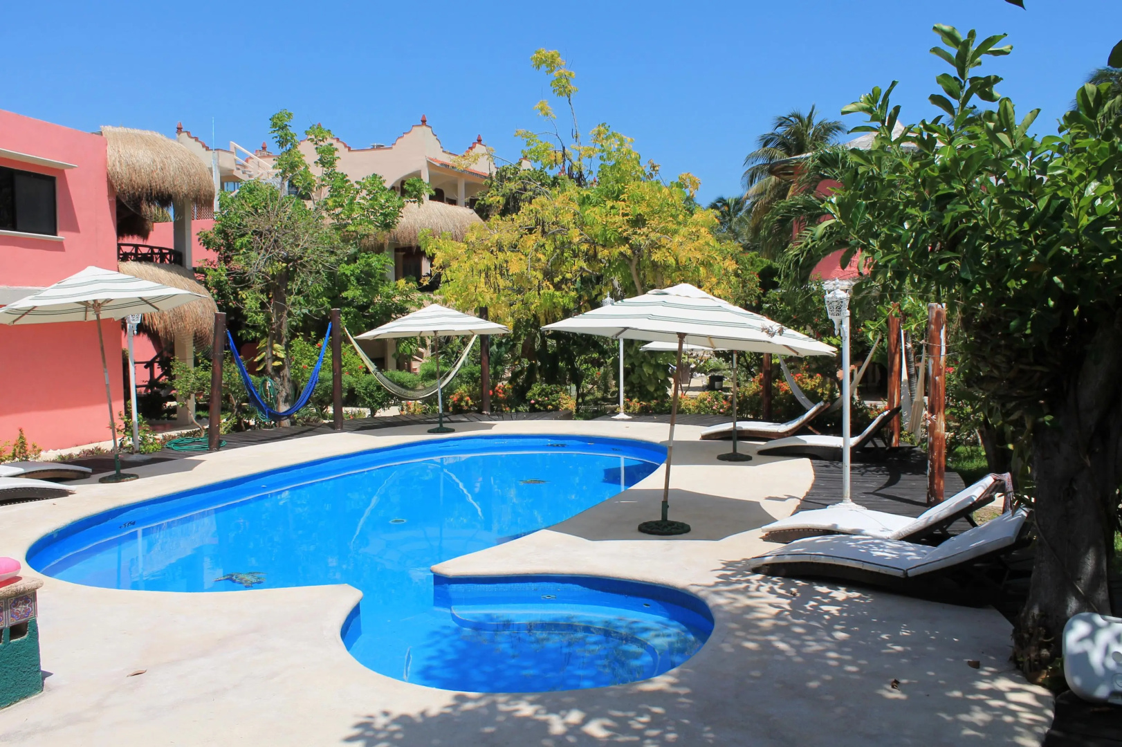 Hotel Cabanas Maria del Mar