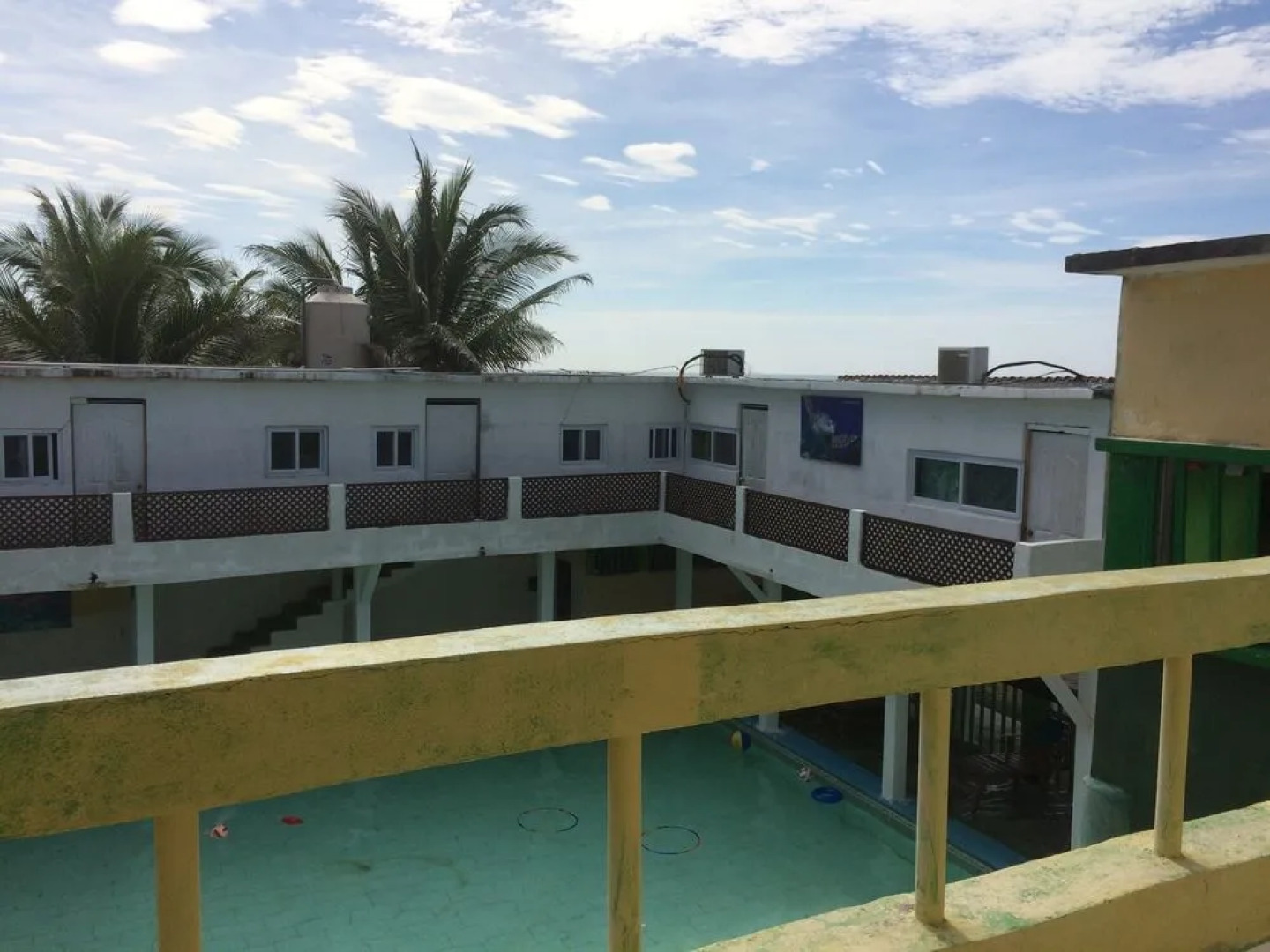 Tortugas Place Hotel y Bungalos