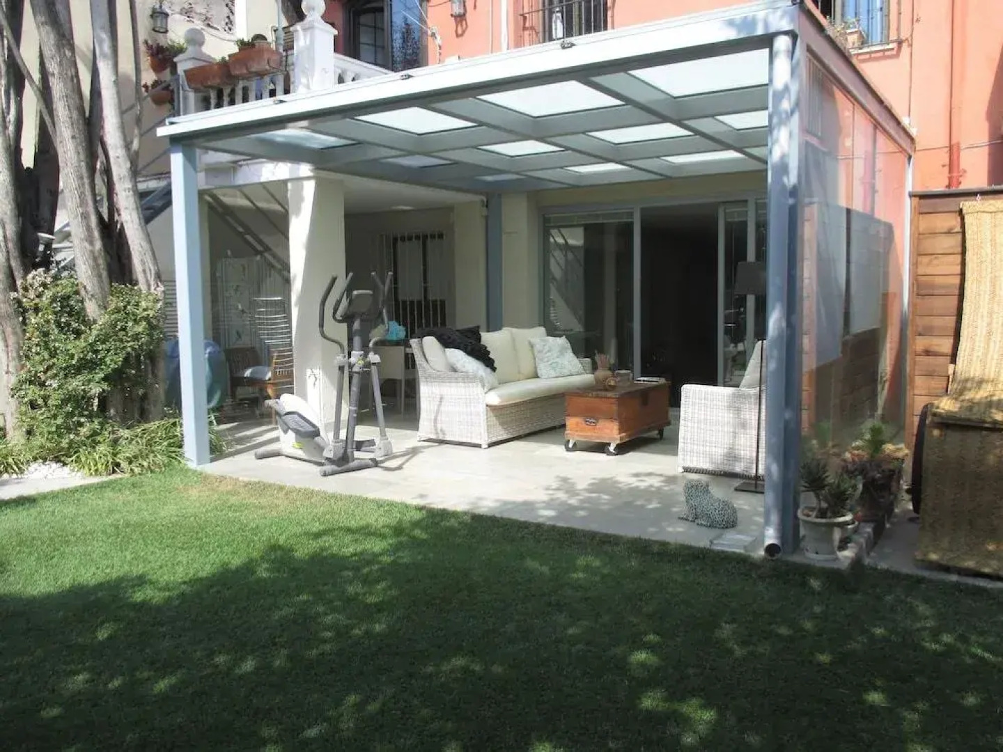 Apartamento Bizcocheros con piscina y jardin