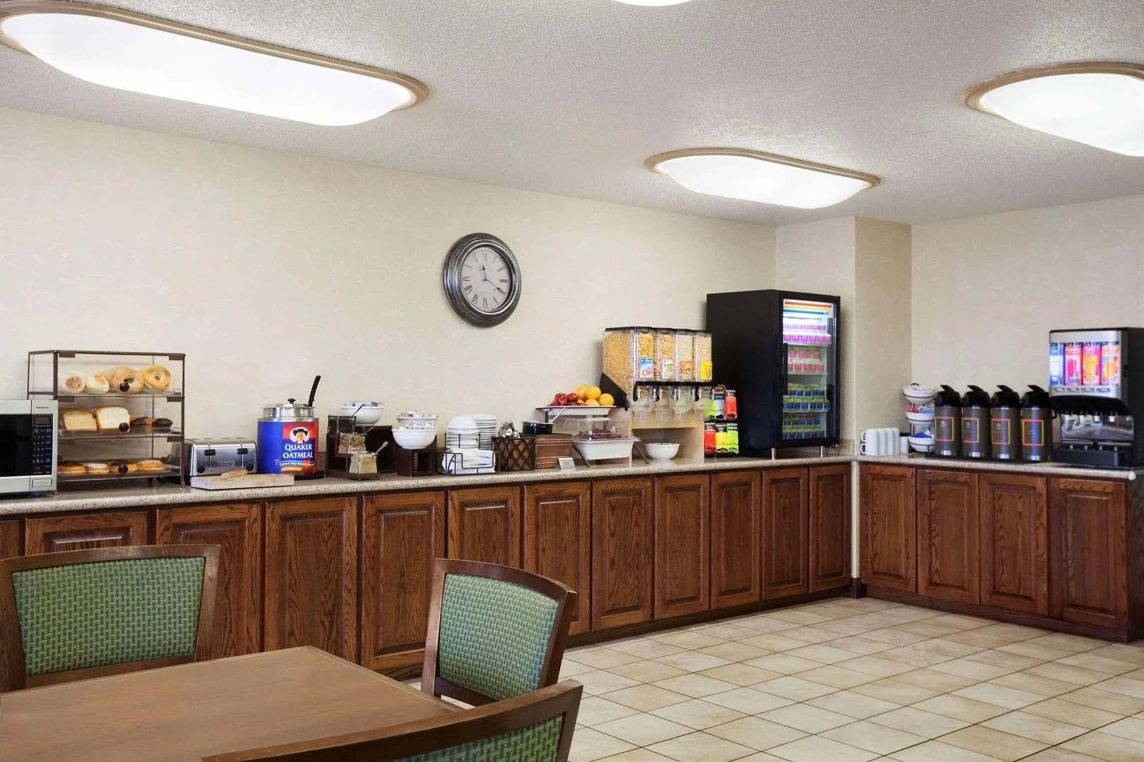Country Inn & Suites by Radisson Bismarck Waterpark