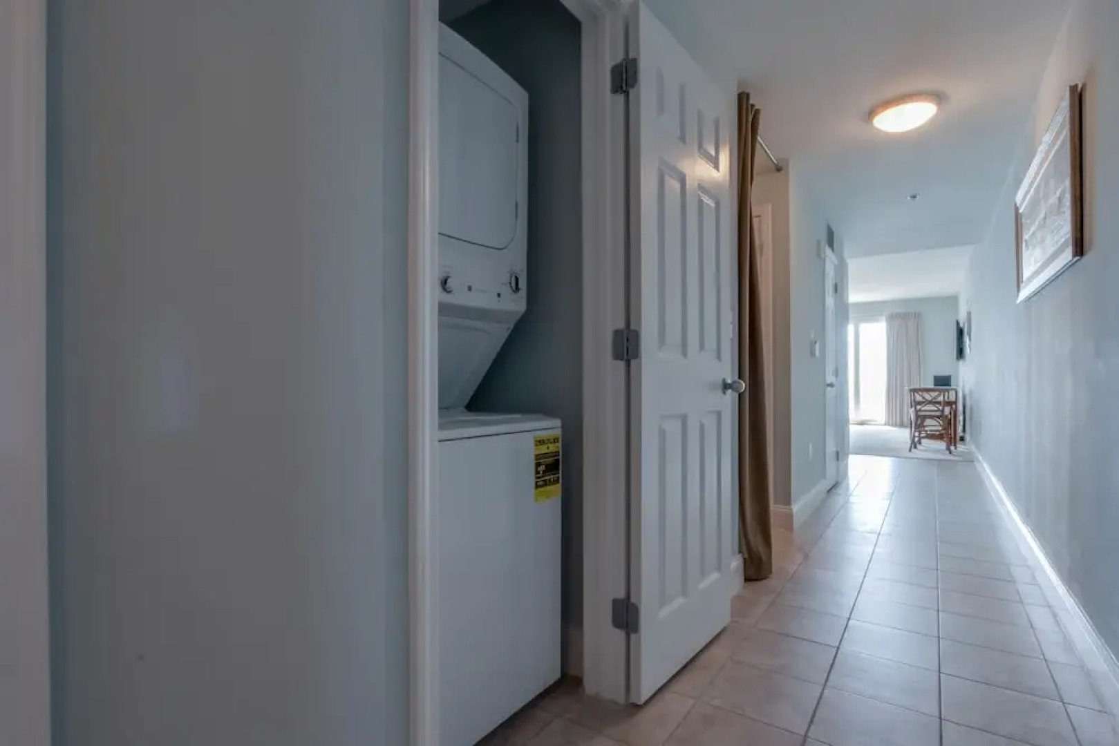 Laketown Wharf Resort by Book That Condo