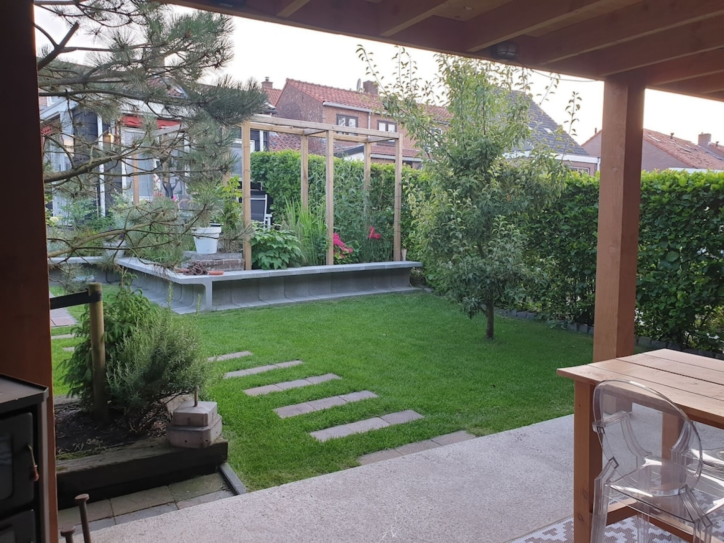 Charming Holiday Home in Brouwershaven With Garden and BBQ