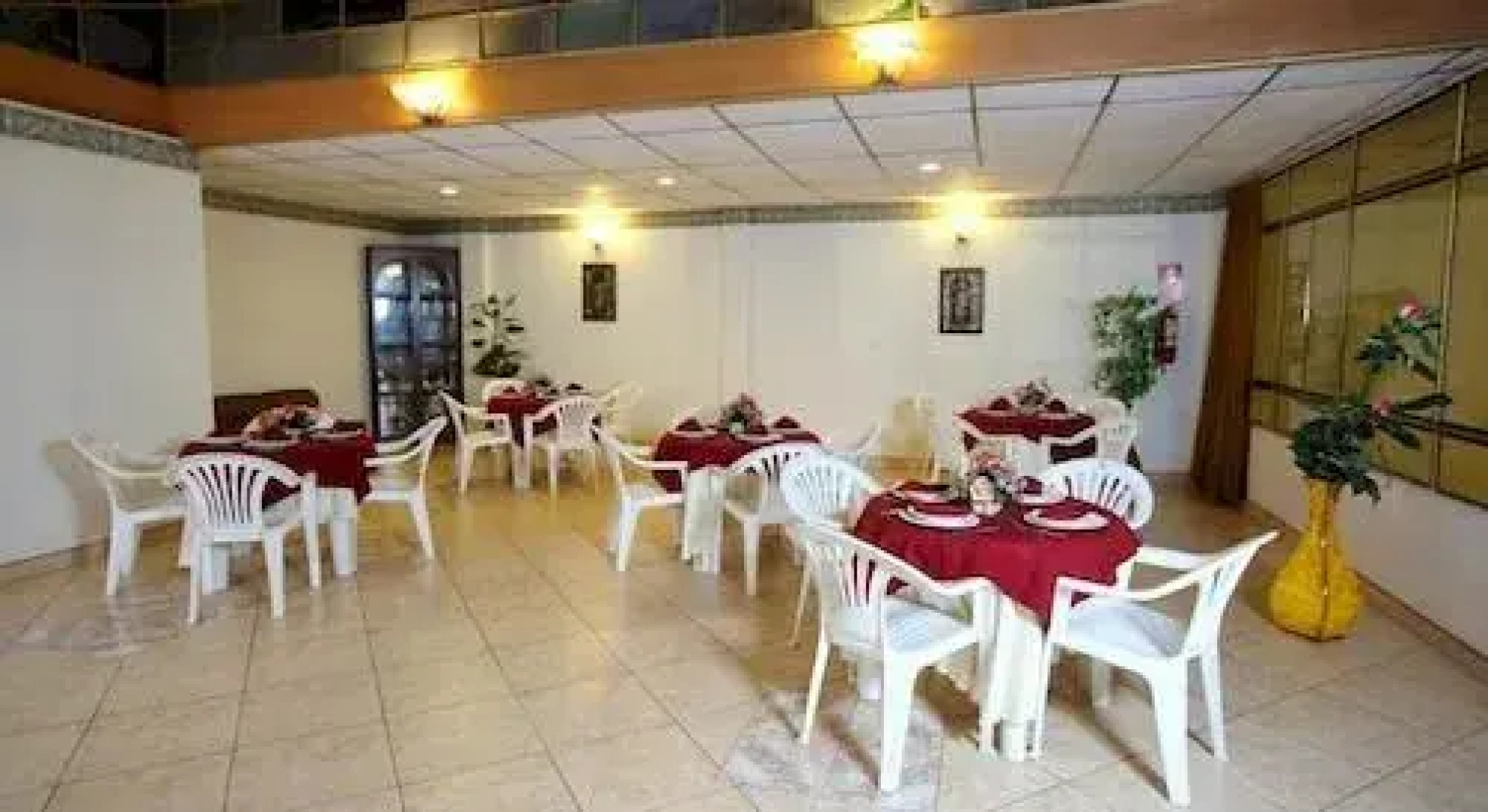 The Rokes Plaza Hotel