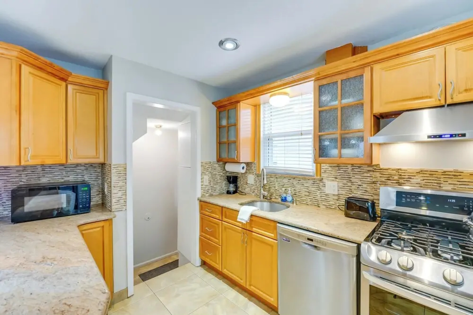 Pet-friendly Dearborn Home < 2 Mi to Downtown!