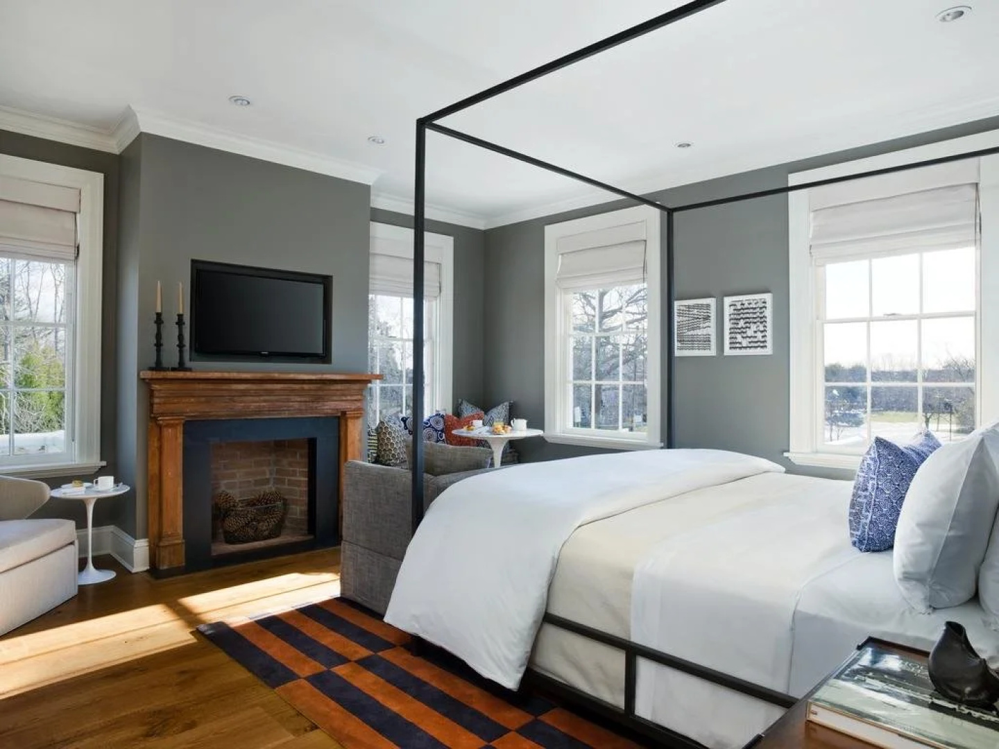 Topping Rose House