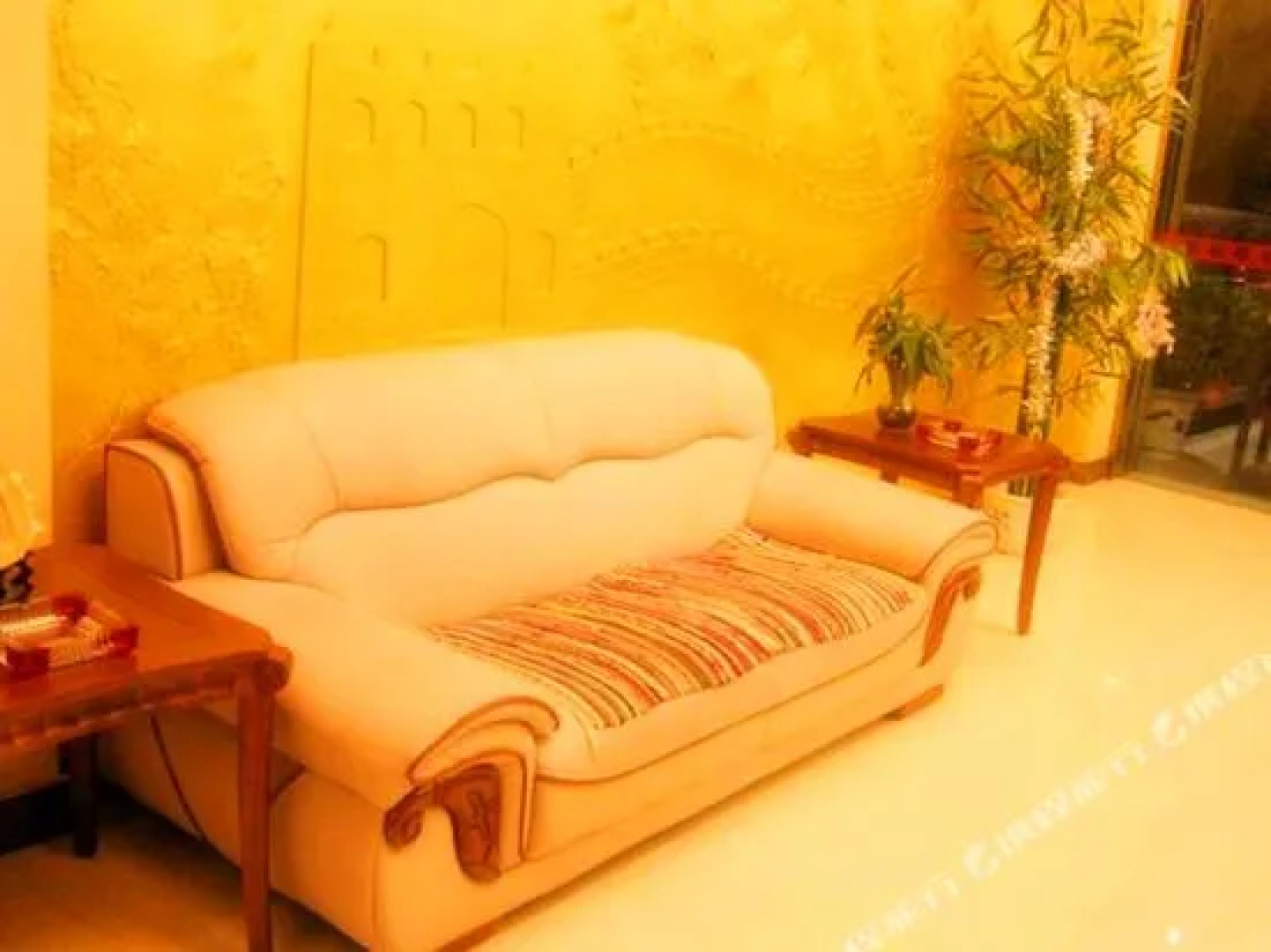 Xingxin Business Hotel