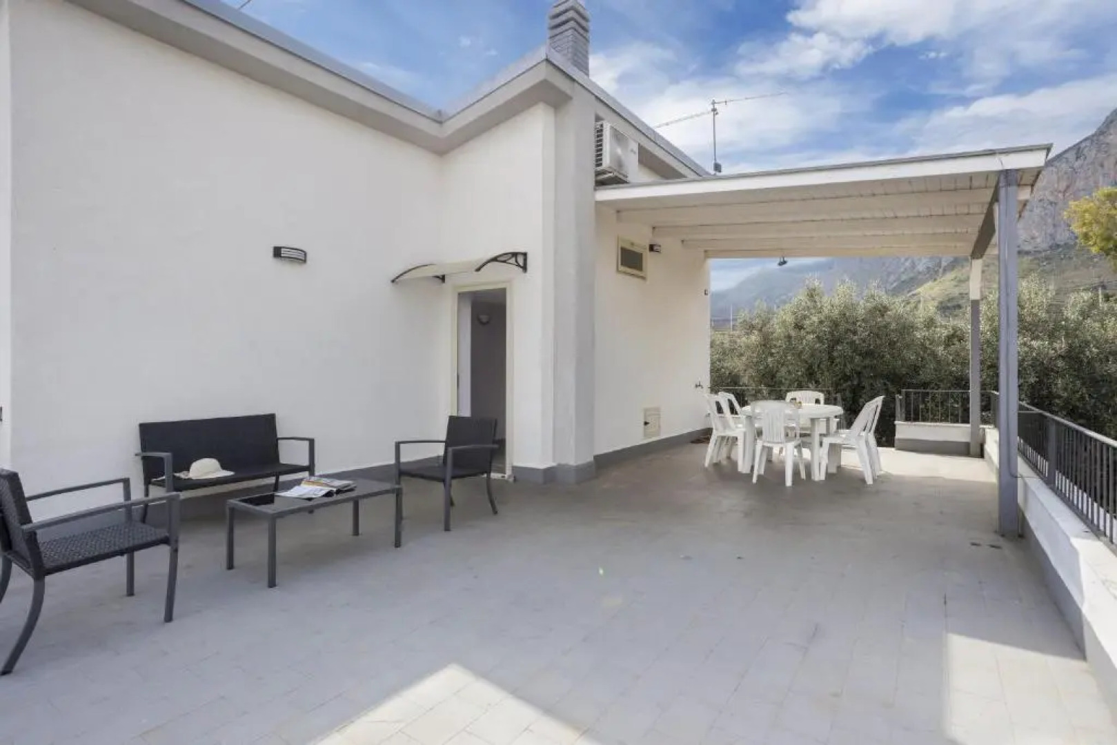 Pozzillo House 500mt dal mare