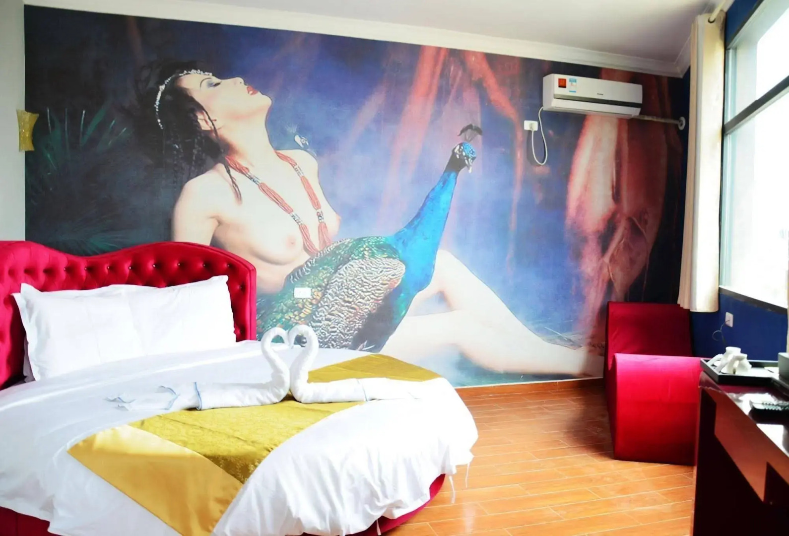 Guilin Style Art Theme Hotel