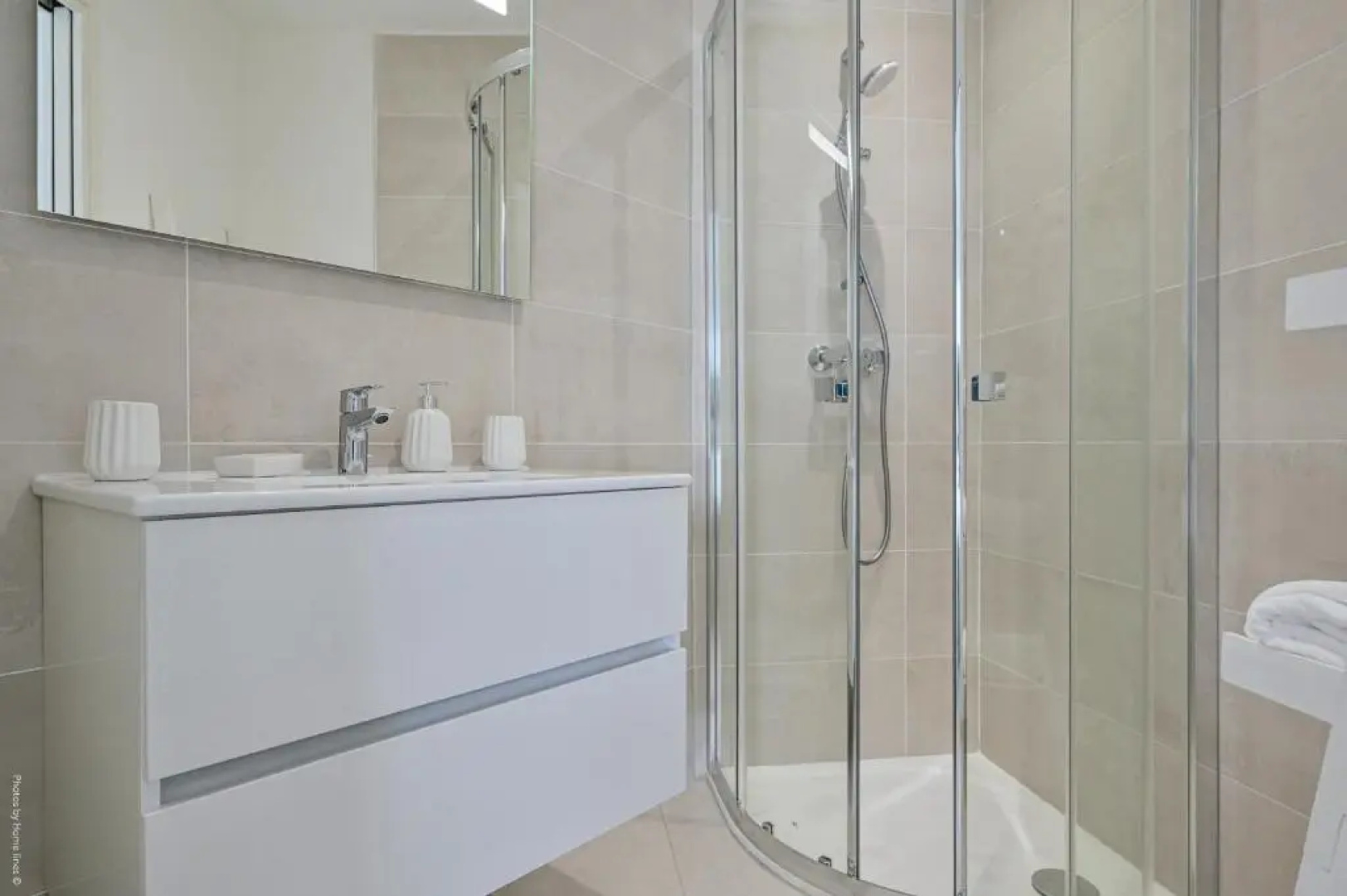 T4 NEUF - JARDIN-TERRASSE ET PISCINE – ACCÈS DIRECT PLAGES ET CENTRE VILLAGE – App C 12