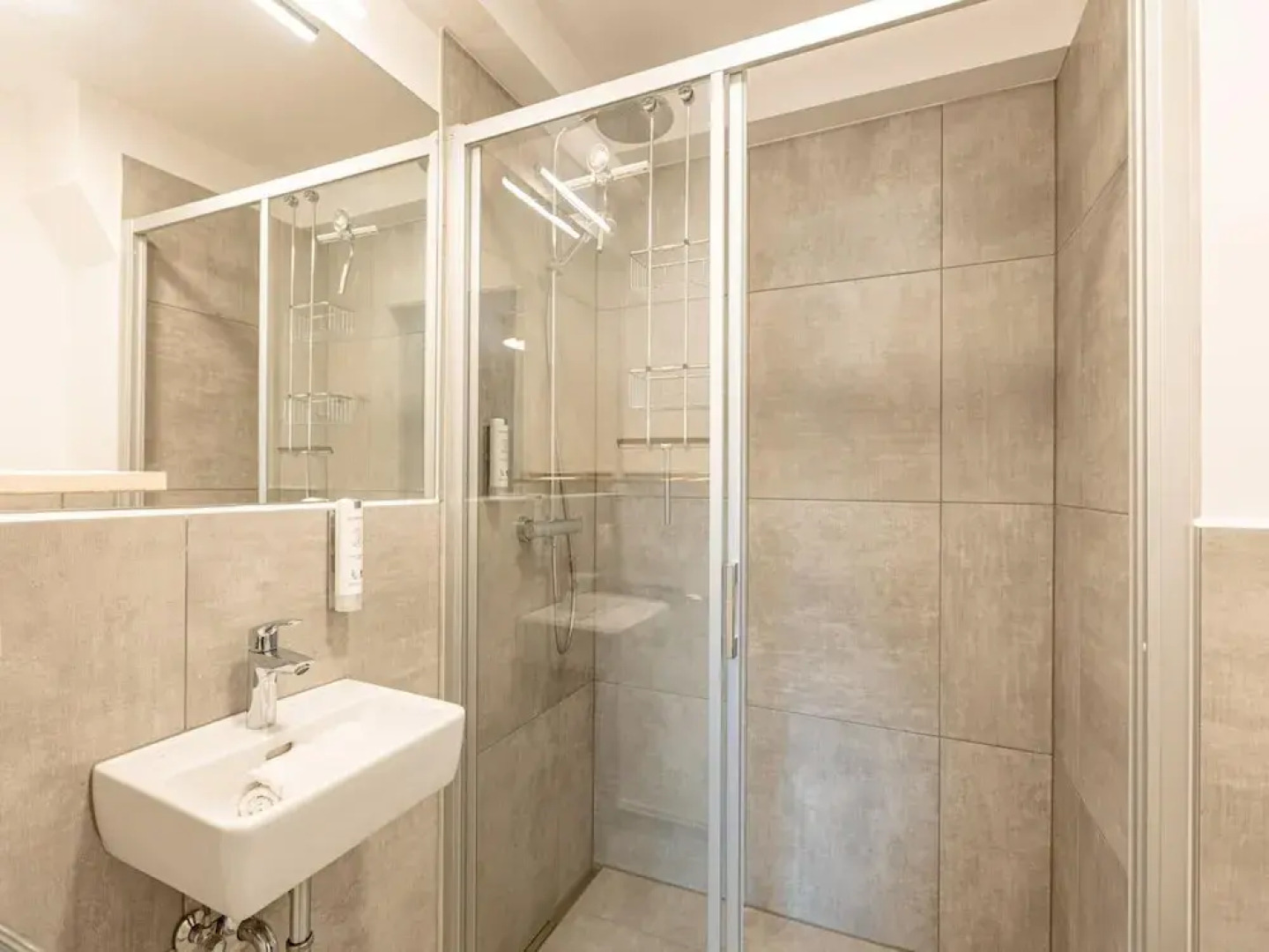 Appealing Apartment With Shared Sauna