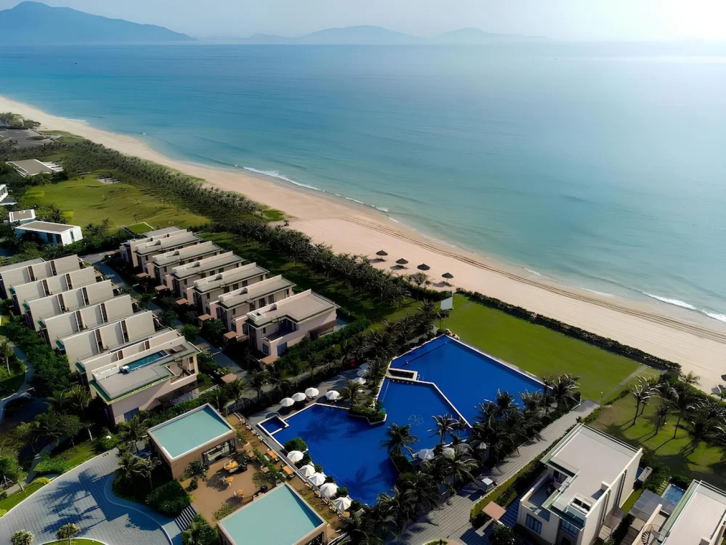 Seascape Villas in Long Beach Cam Ranh