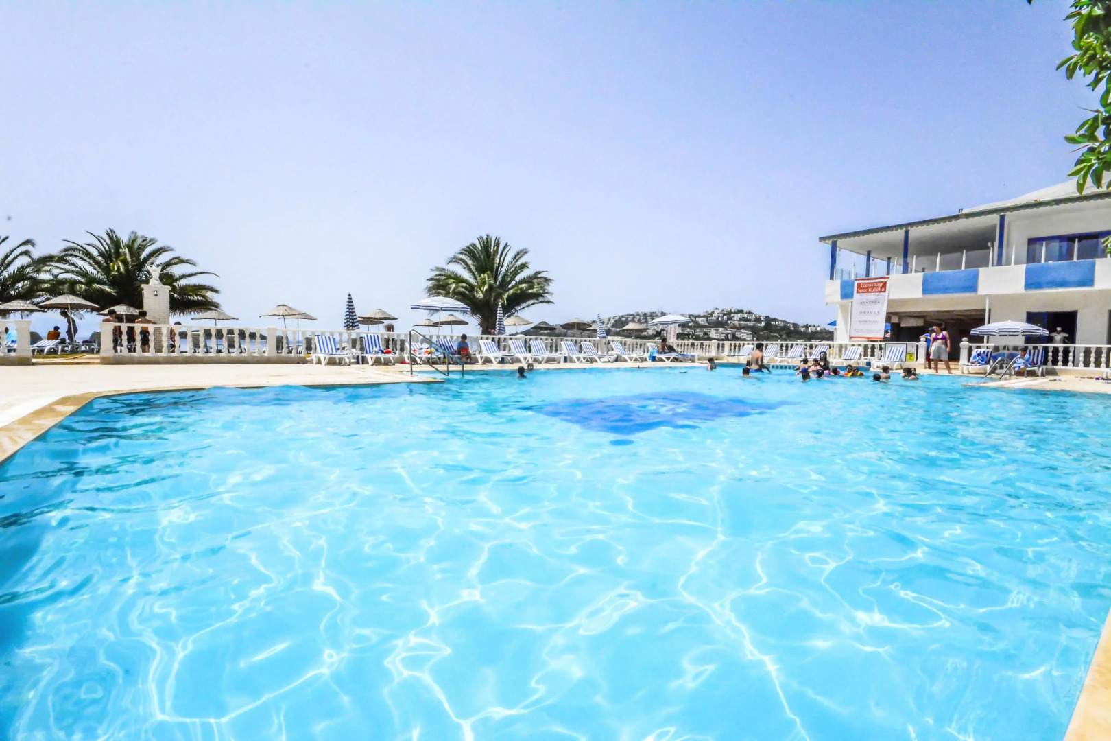 Ladonia Hotels Luna Beach Resort