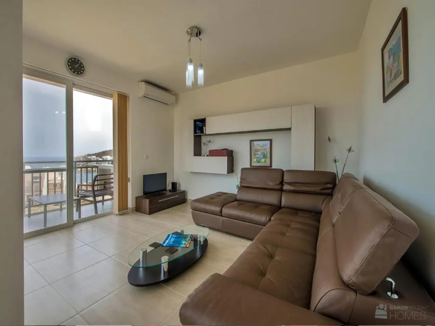 Hillock Residence Apartments