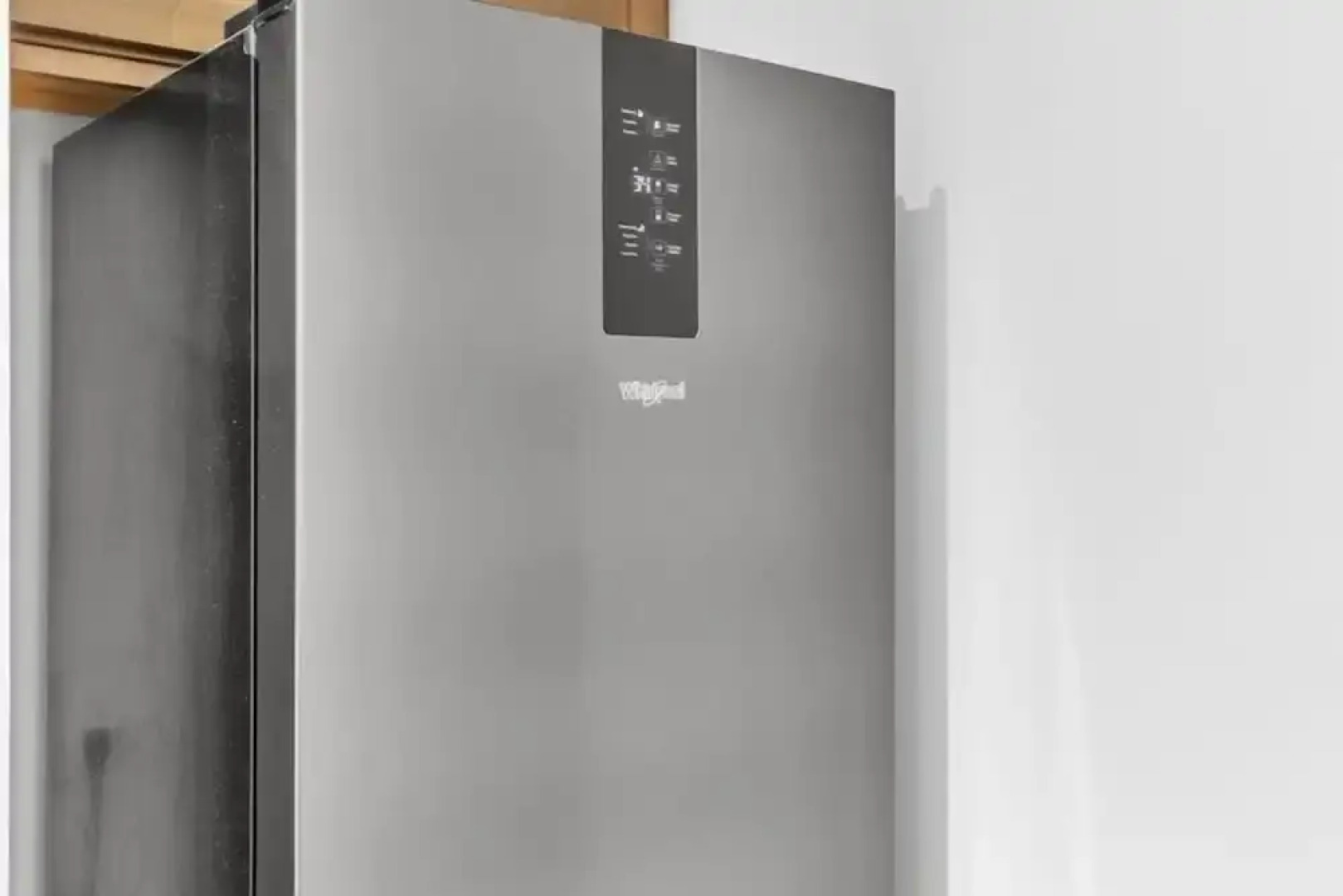 RESTAURANT on site. Walk to everything by RedAwning