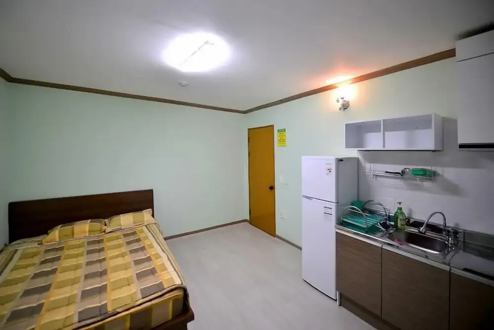 Jirisan Valley Pension