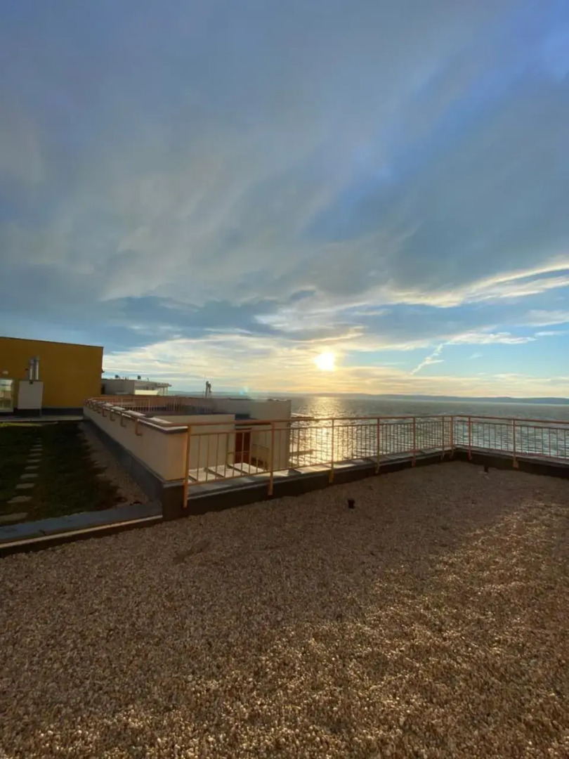 Viktria Vzparti Medencs Apartman