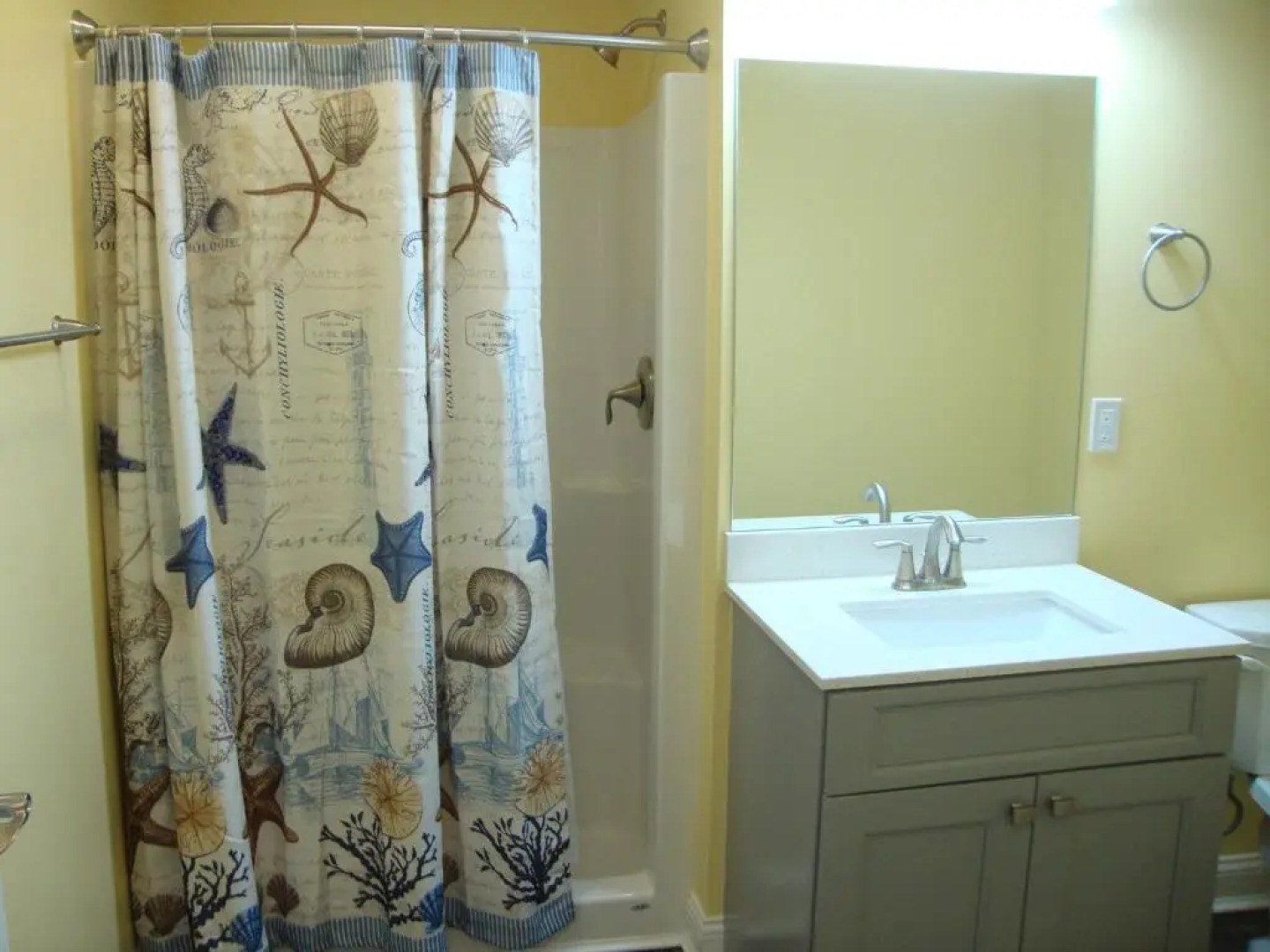 Put-in-Bay Waterfront Condo #204