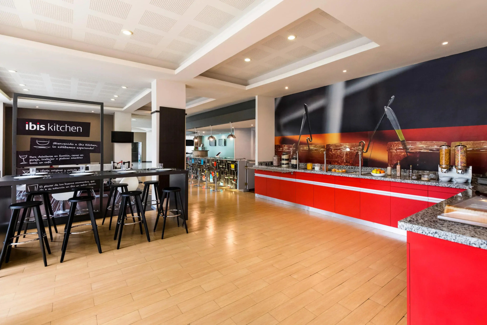 ibis Monterrey Valle