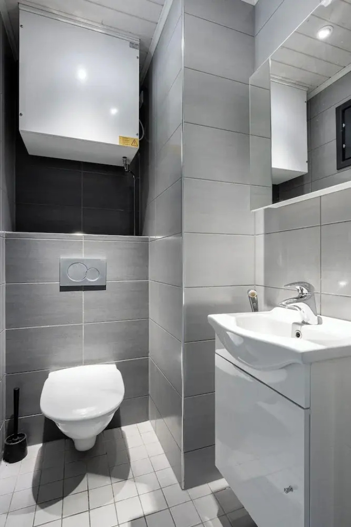 Peaceful 2BR Getaway Cabin at Riihivuori