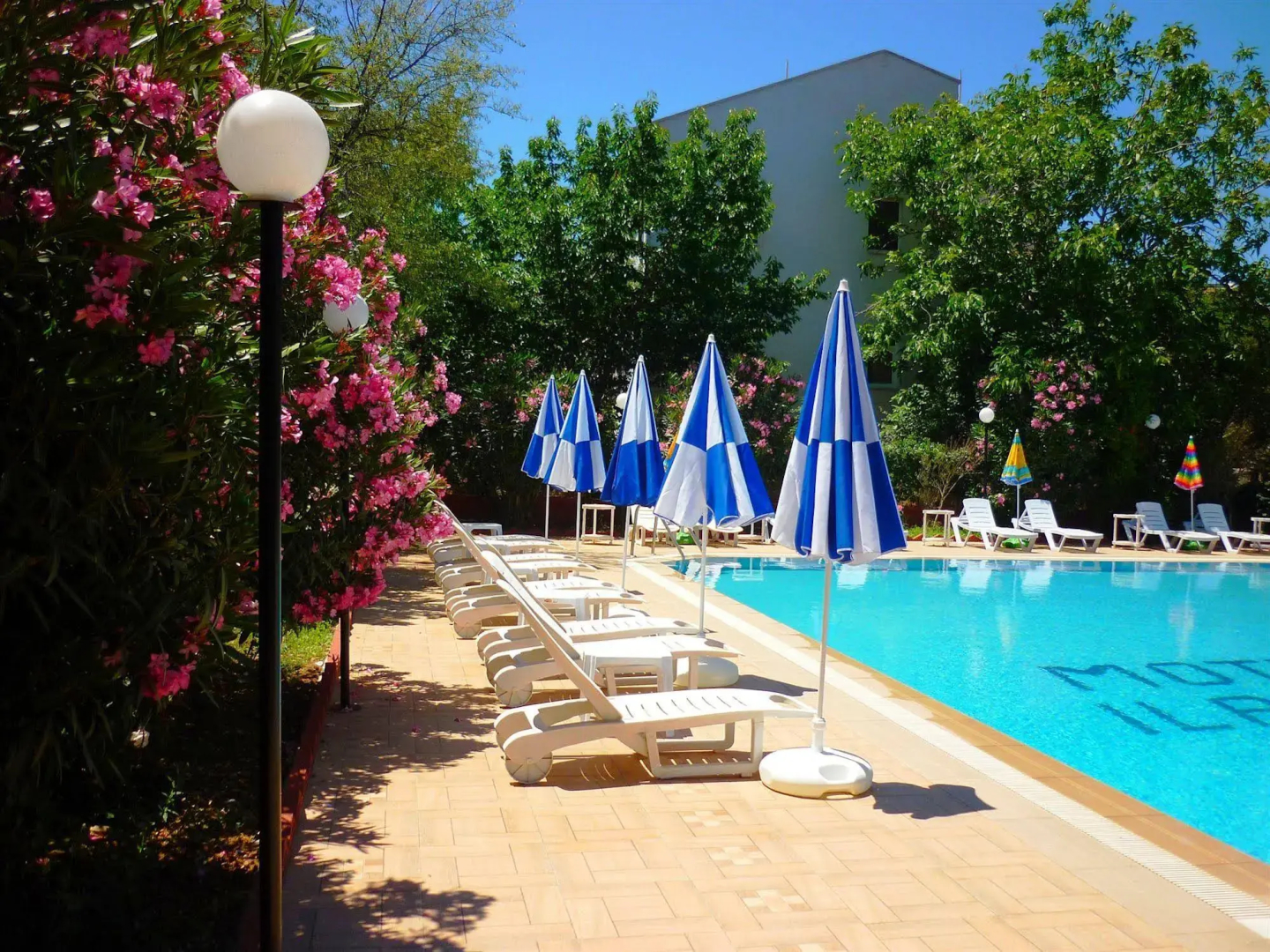 The Green Valley Hotel
