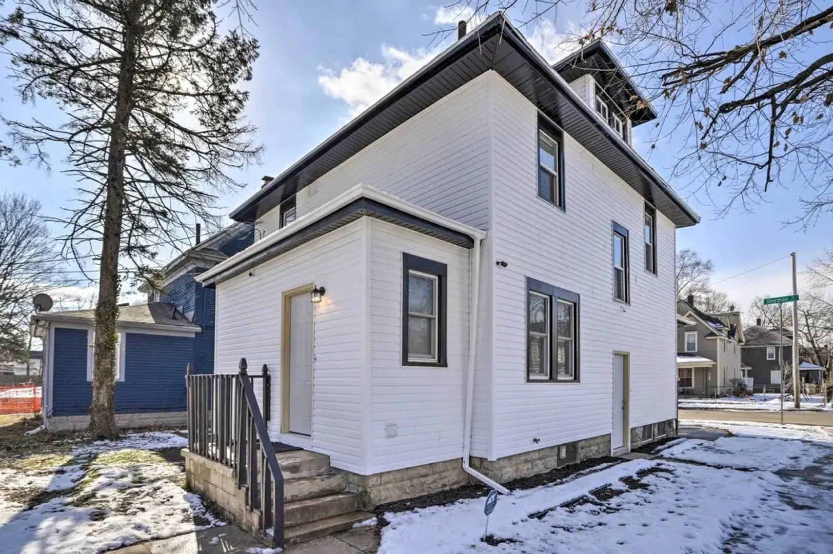 Pet-friendly Home Rental Near Notre Dame!