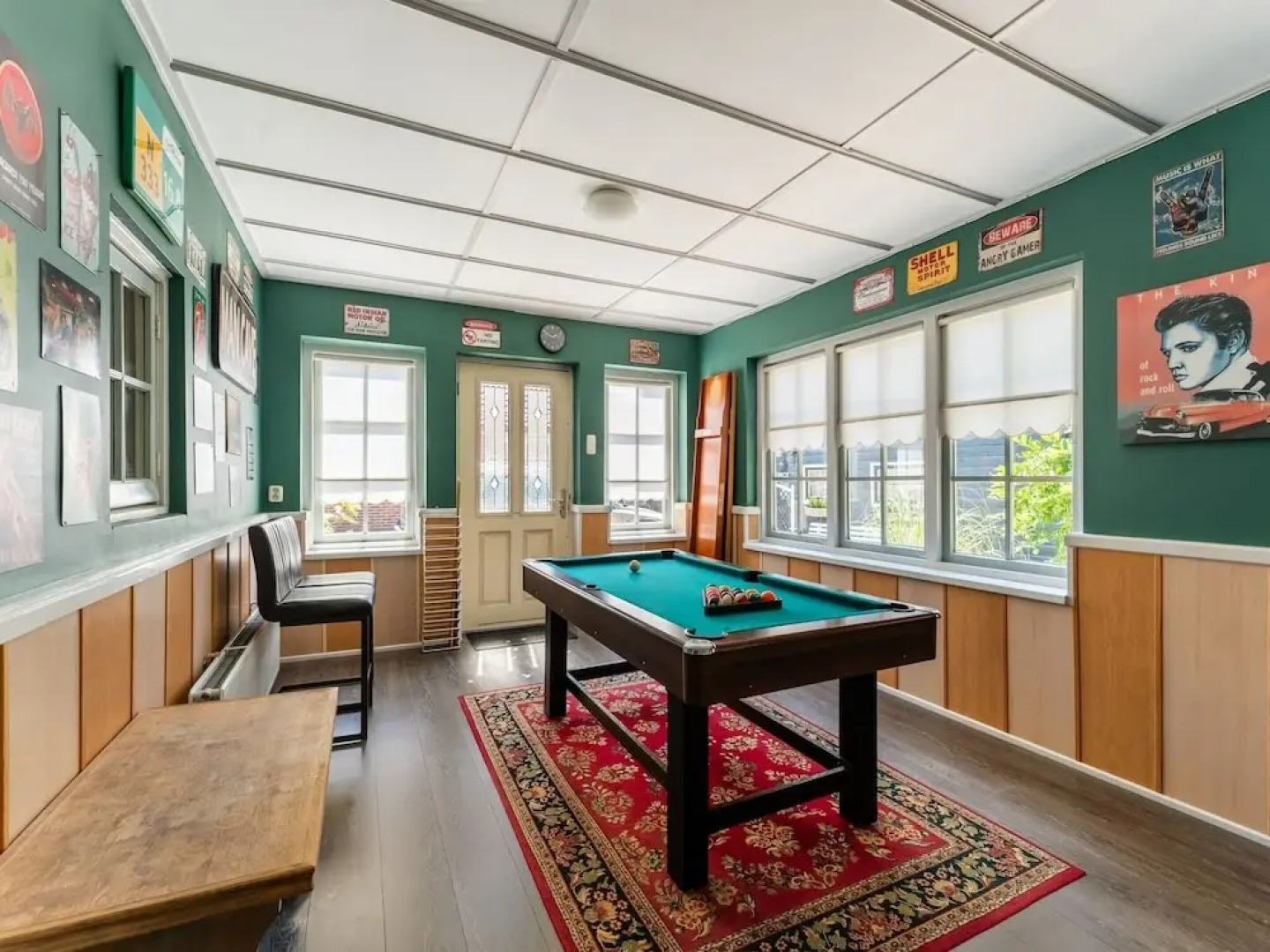 Attractive Farmhouse in Giethoorn With Garden