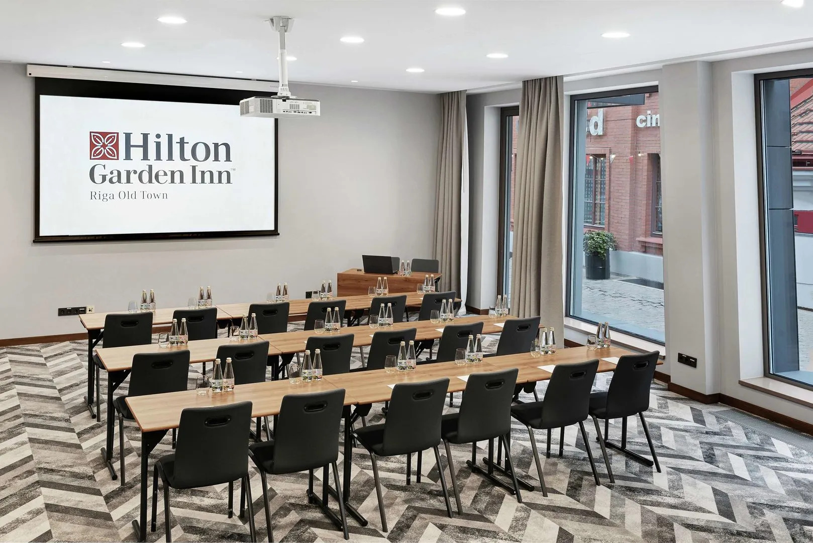 Отель Hilton Garden Inn Riga Old Town