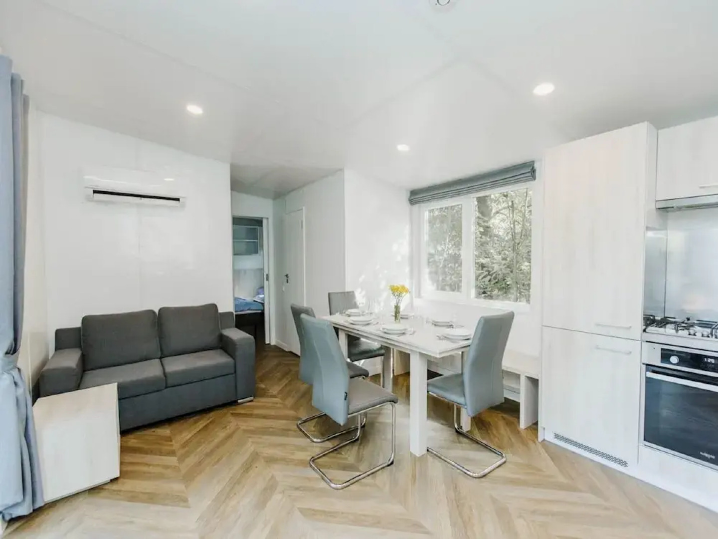 Relaxing Apartment With Jacuzzi