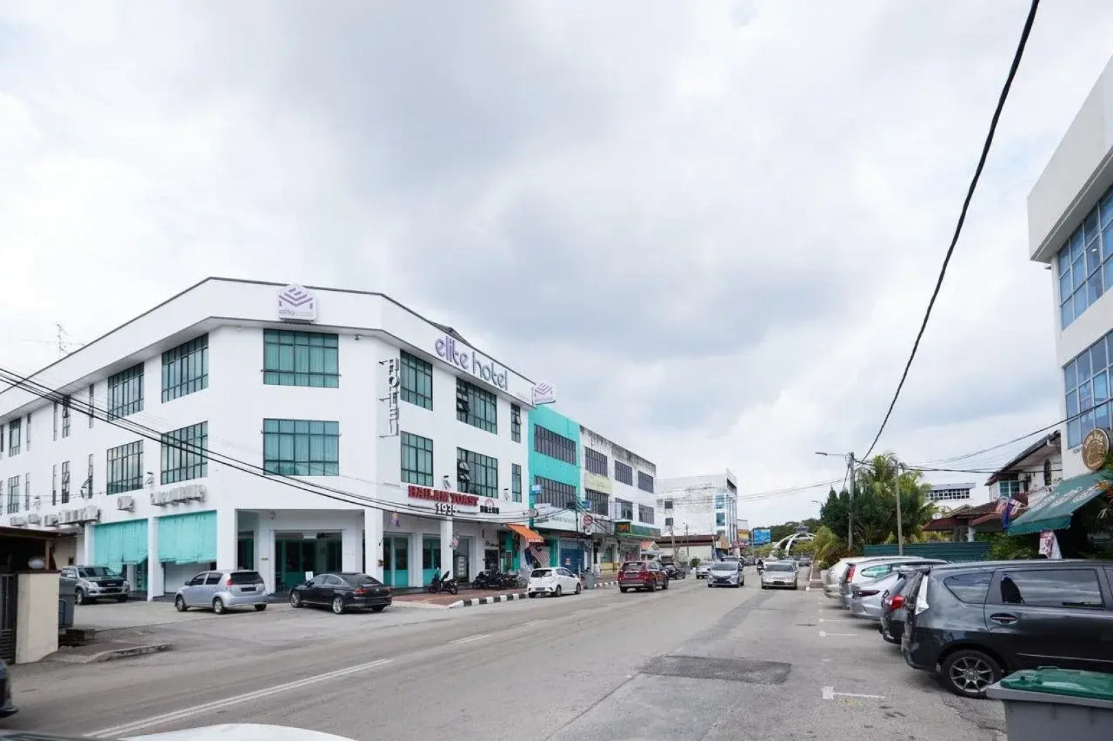 Elite Hotel Muar