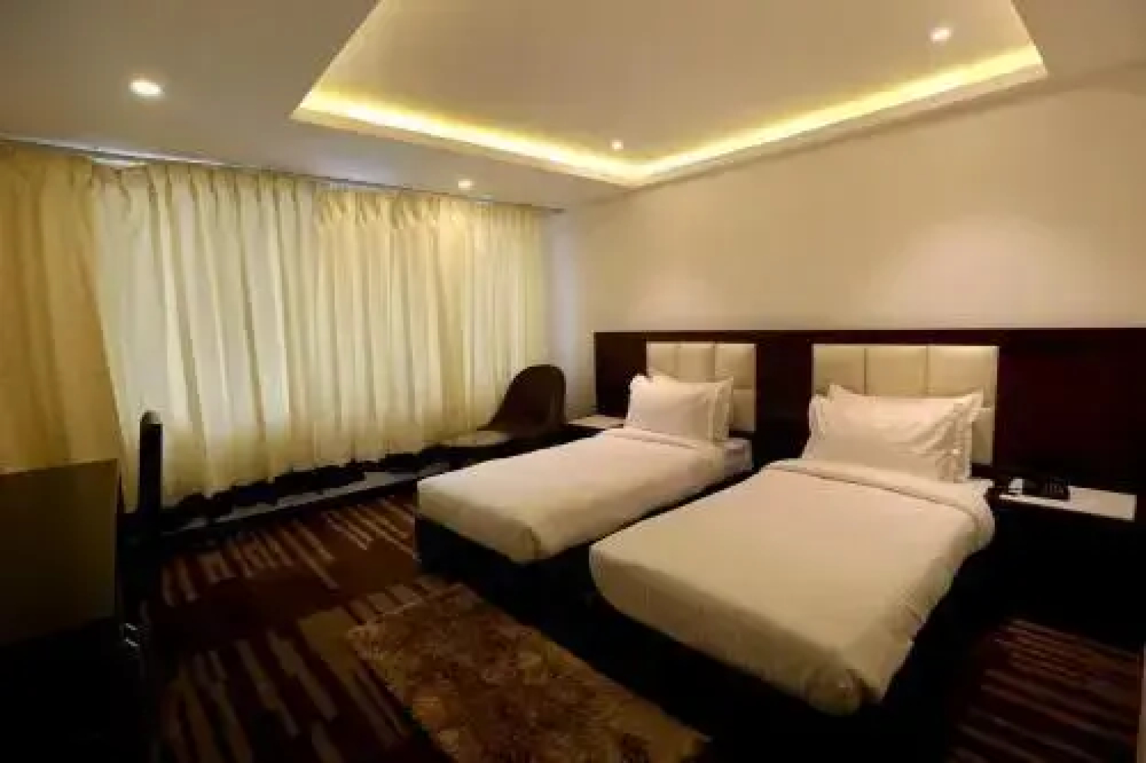 The Grand viktoria Hotel