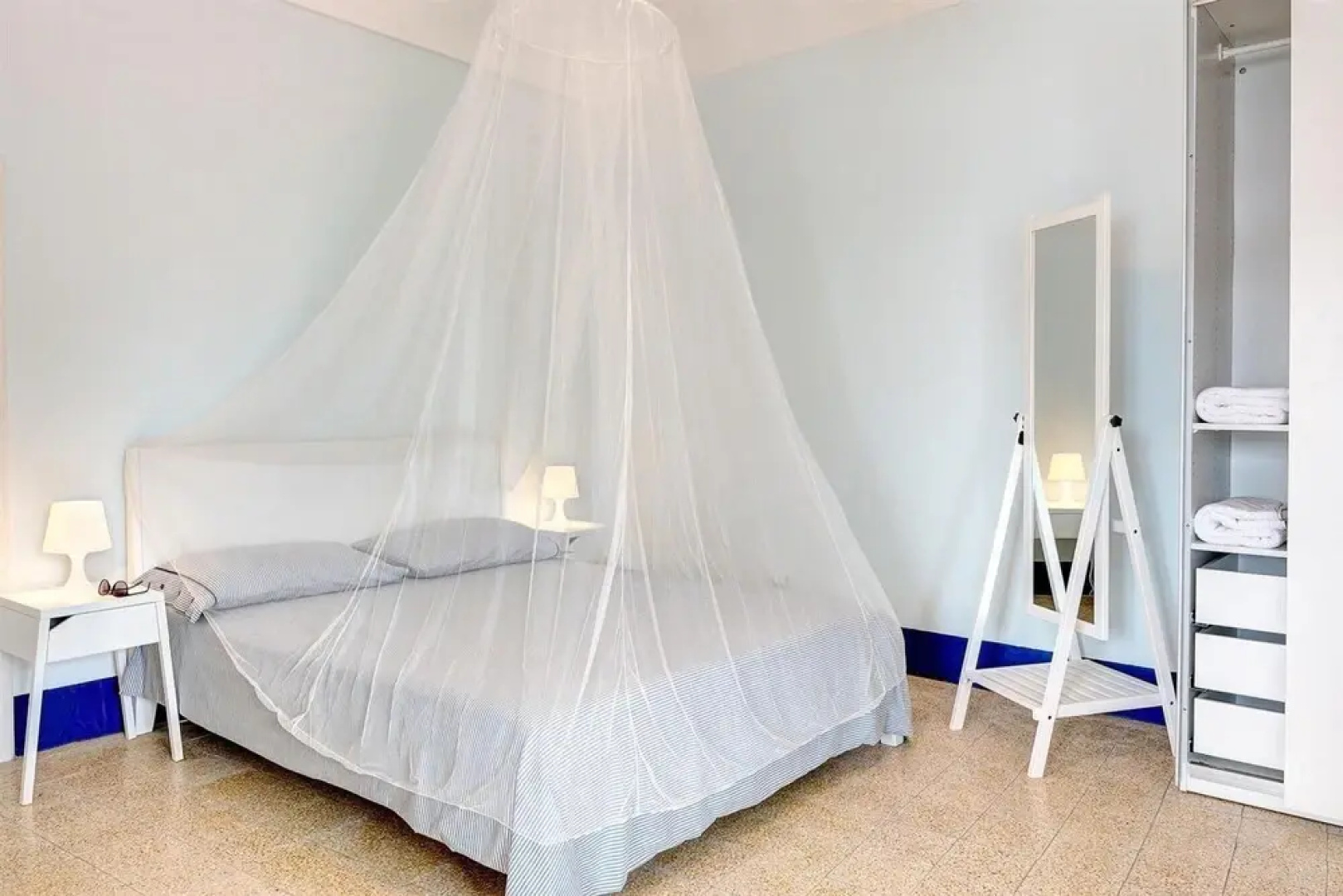 The Fisherman’s Suite –  Steps from the beach