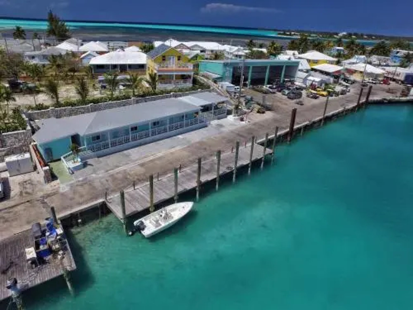 Harbourbreeze Suites