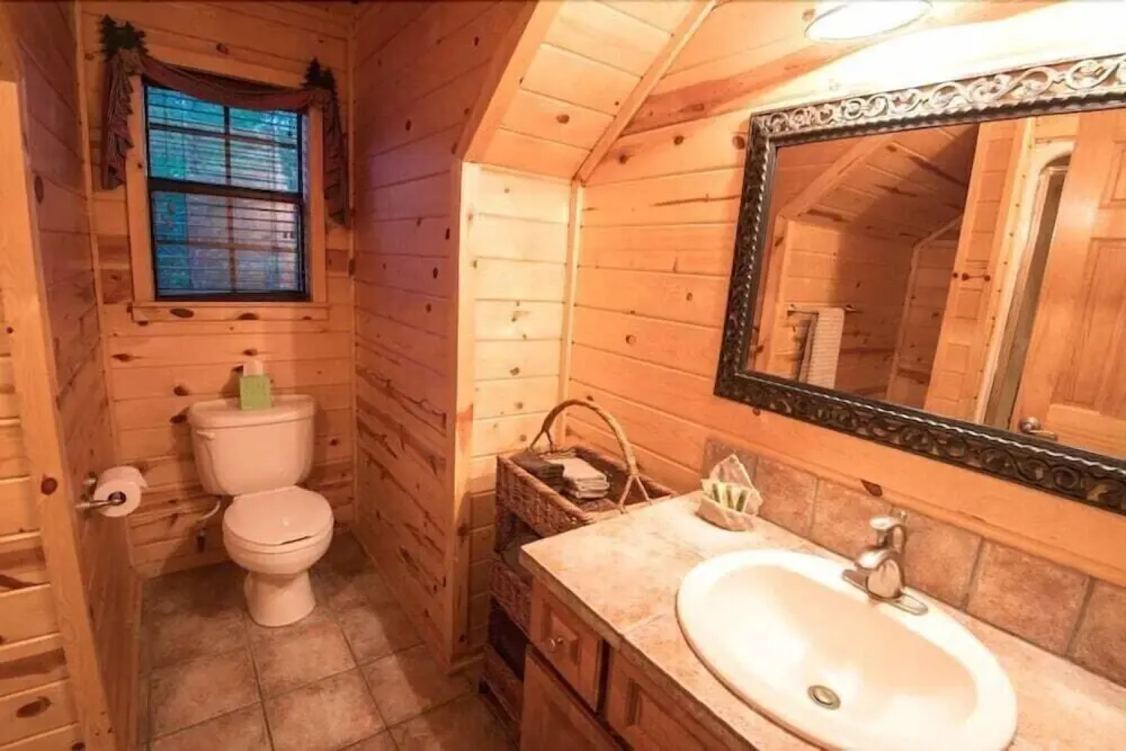 Antlers Lodge - 3 Br Cabin