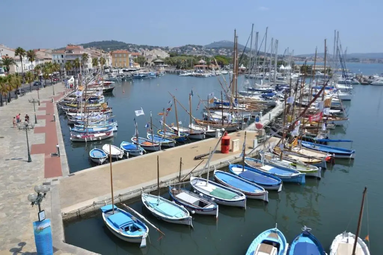 La Licorne: T3 rénové vue mer, plage à pied