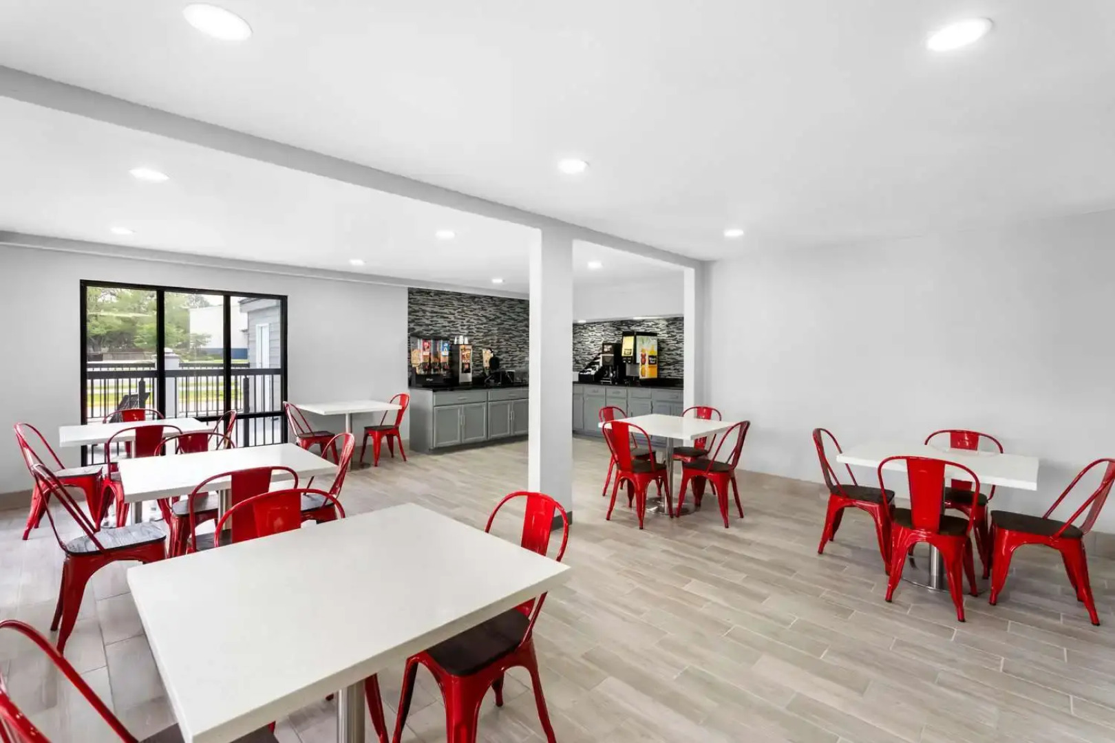 Econo Lodge Inn & Suites Ocean Springs - Biloxi