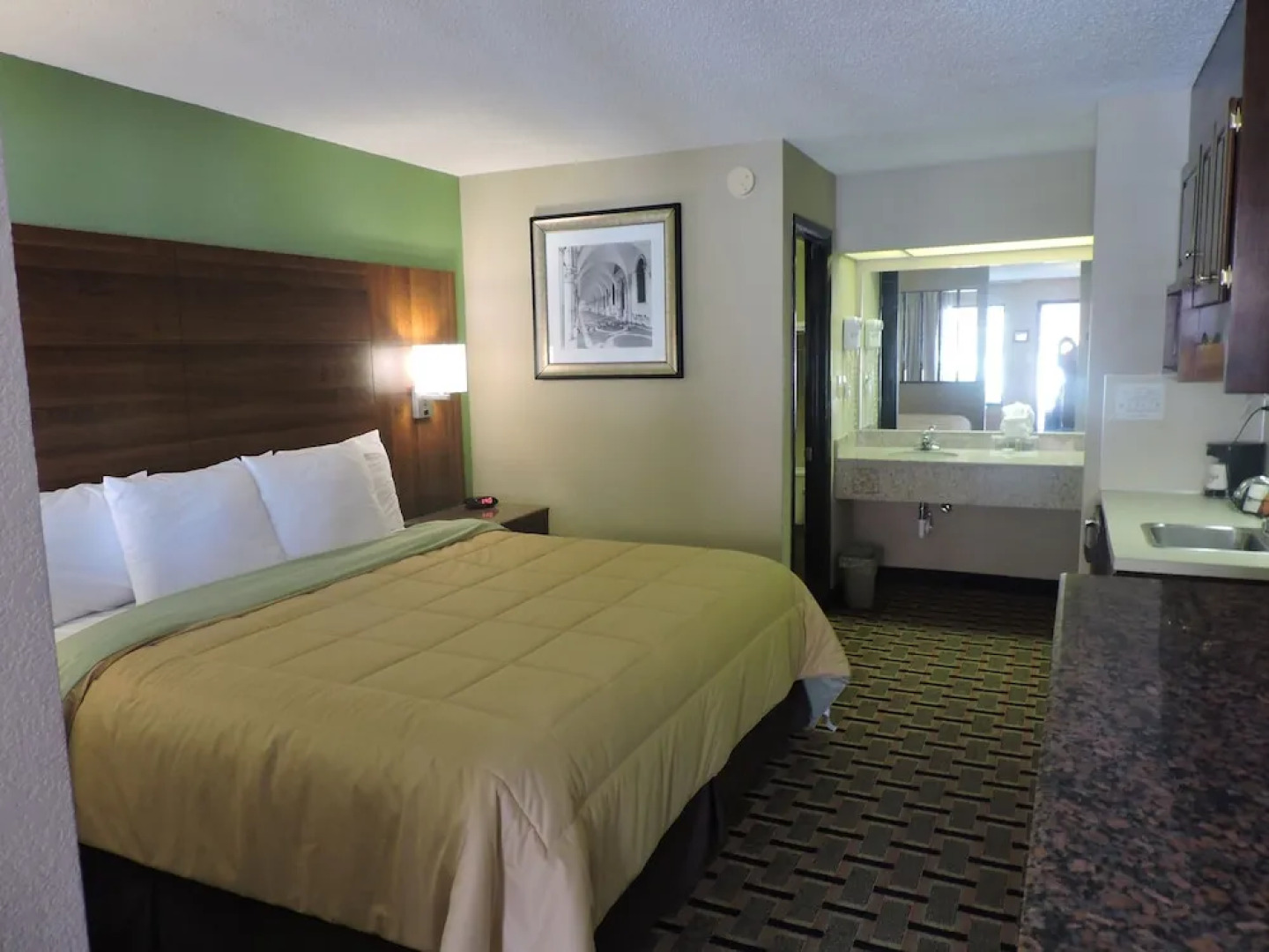 Days Inn Conover-Hickory