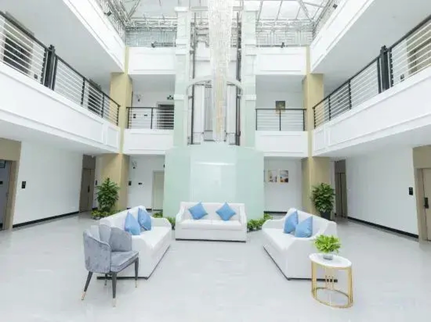 Hotel Reli California